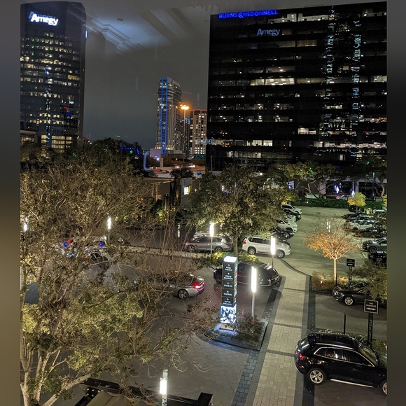 Meet your Posher, Dlk1990 - Picture 1 of 4